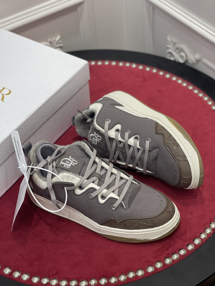 dr trainer sneaker