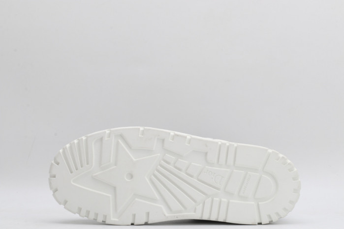 dr trainer sneaker