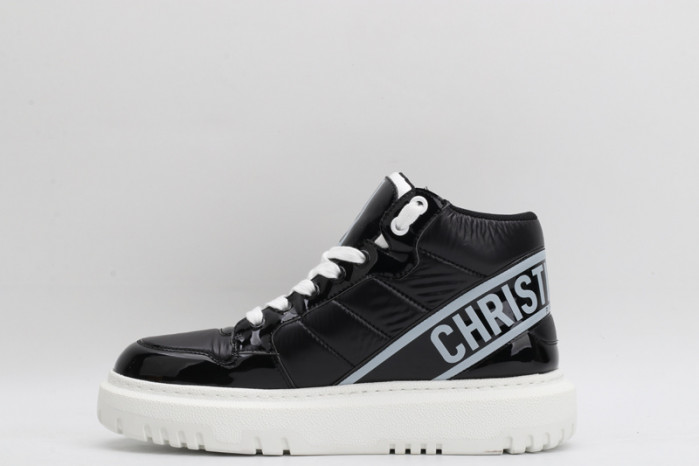 dr trainer sneaker