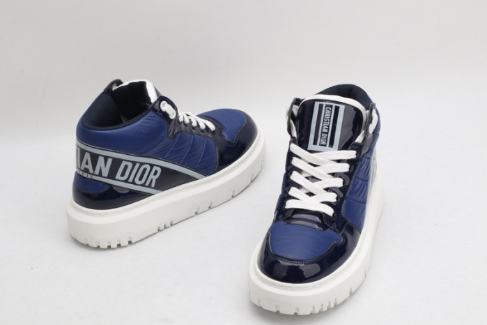 dr trainer sneaker