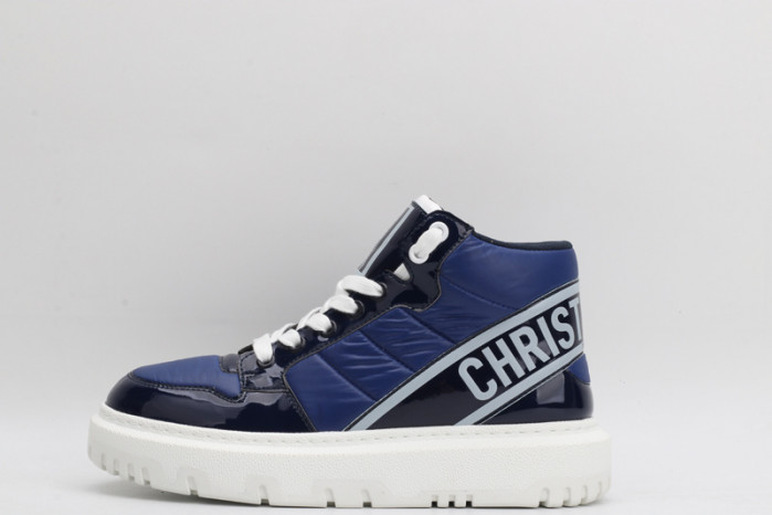 dr trainer sneaker