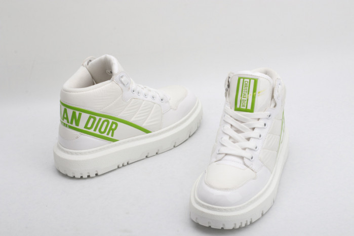 dr trainer sneaker