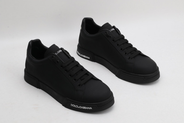dg sneaker