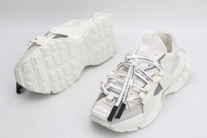 dg sneaker