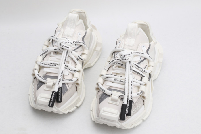 dg sneaker