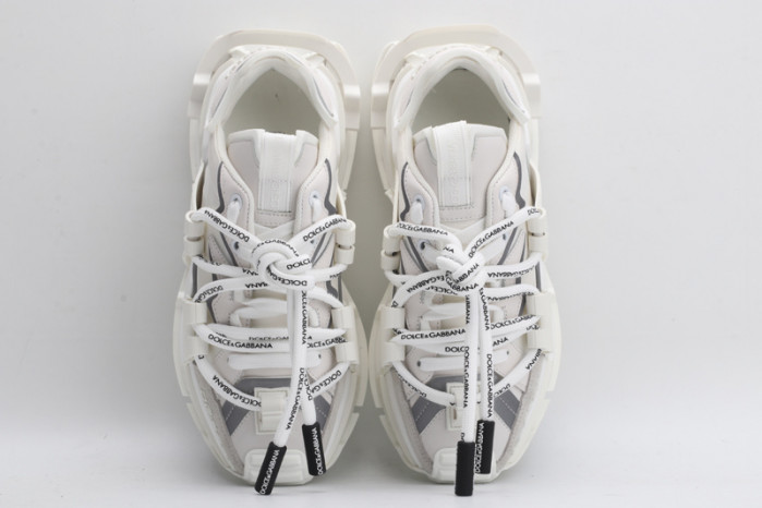 dg sneaker