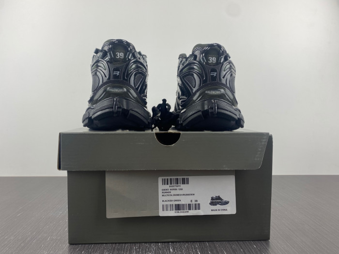 bl 3xl sneaker
