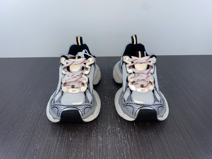bl 3xl sneaker