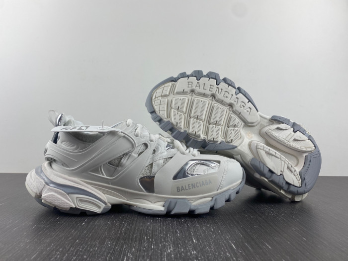 bl track trainers sneaker