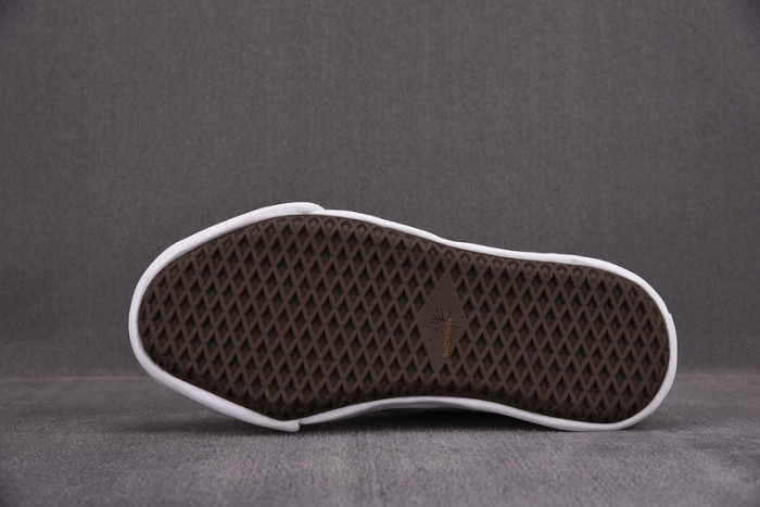 maison mihara yasuhiro sneaker