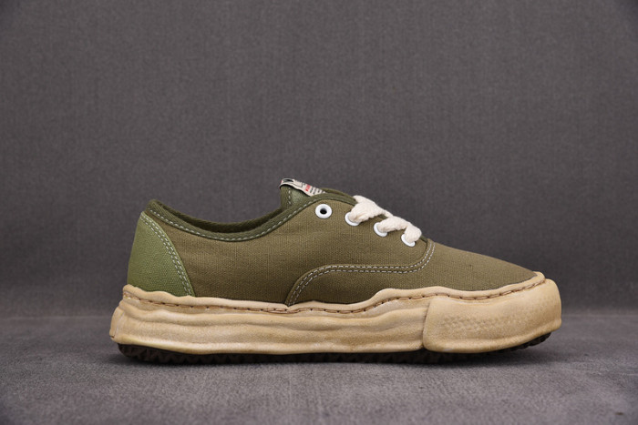 maison mihara yasuhiro sneaker