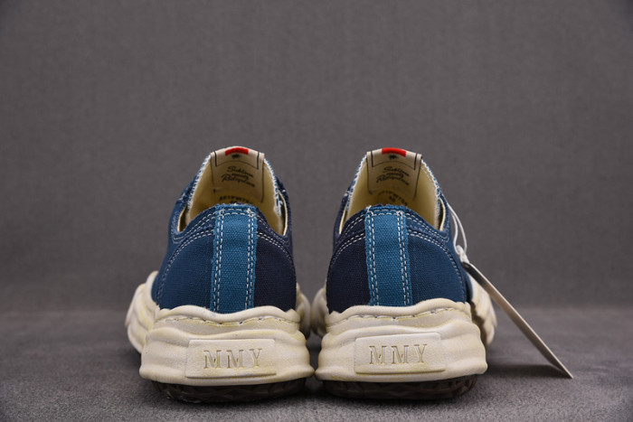 maison mihara yasuhiro sneaker