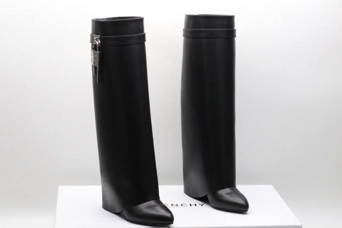 g1vency heel