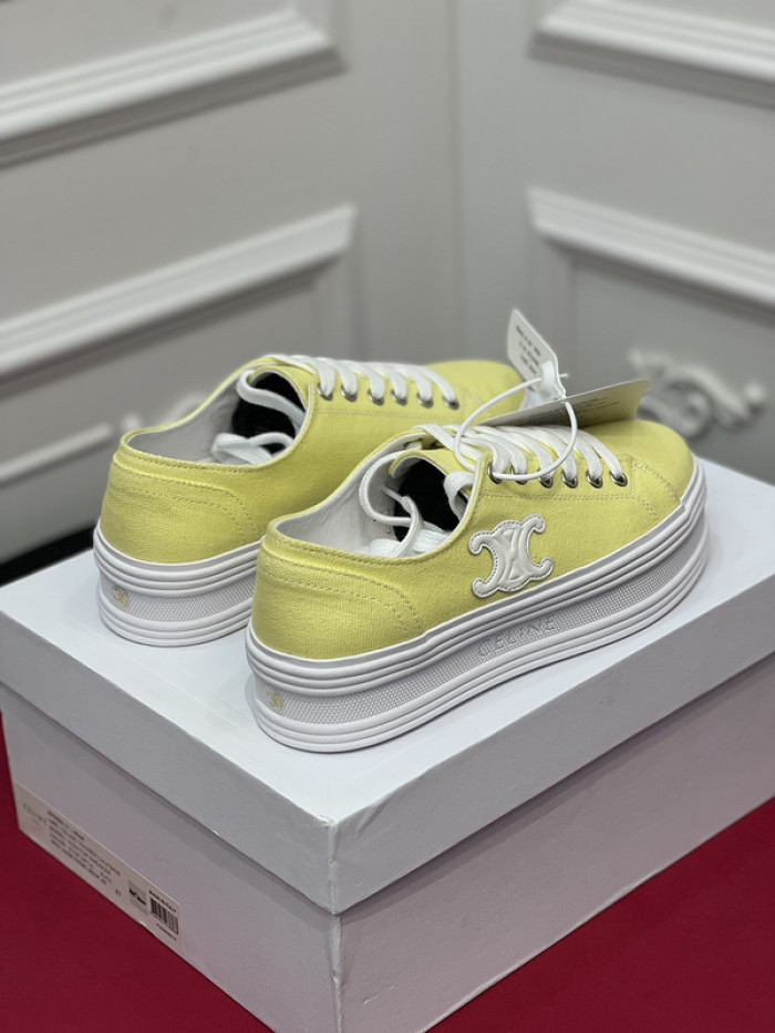 clin sneaker