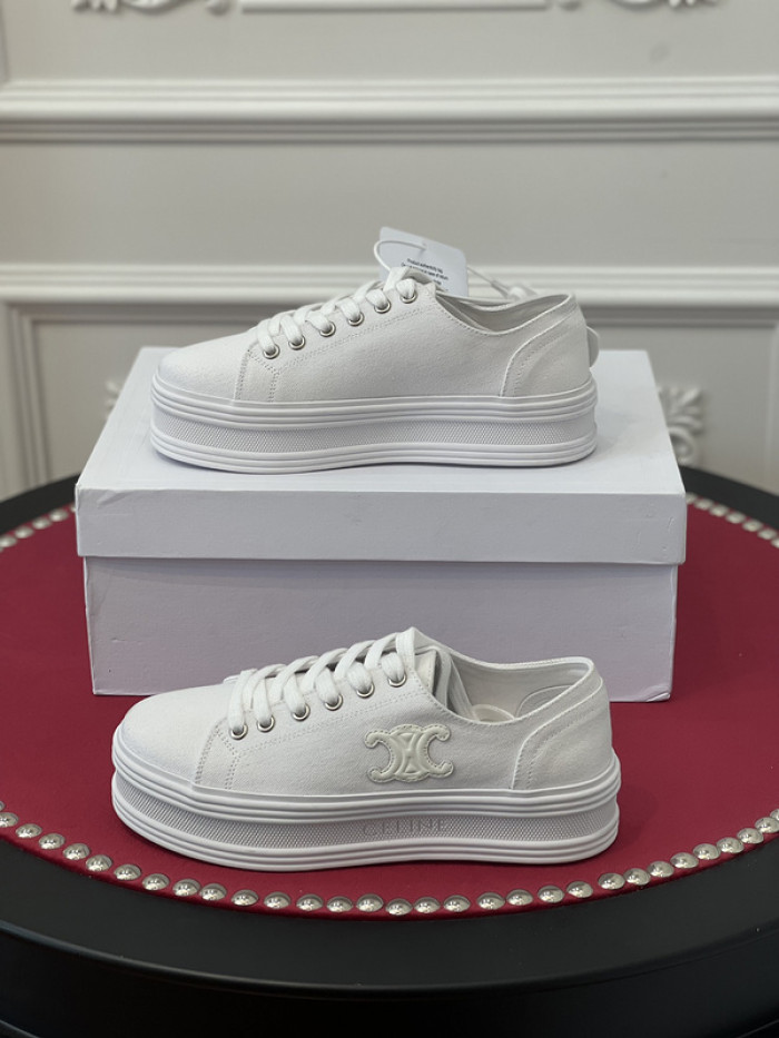 clin sneaker
