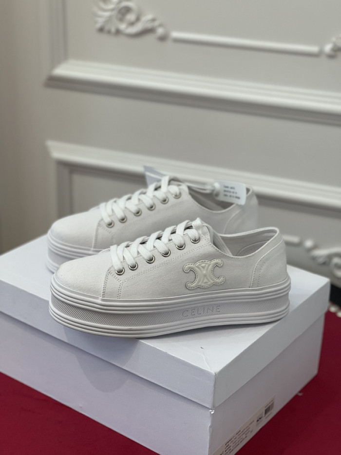 clin sneaker