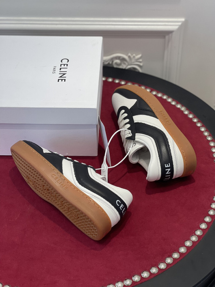 clin sneaker