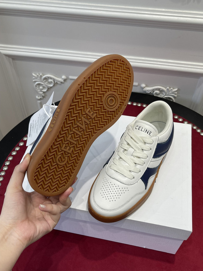 clin sneaker
