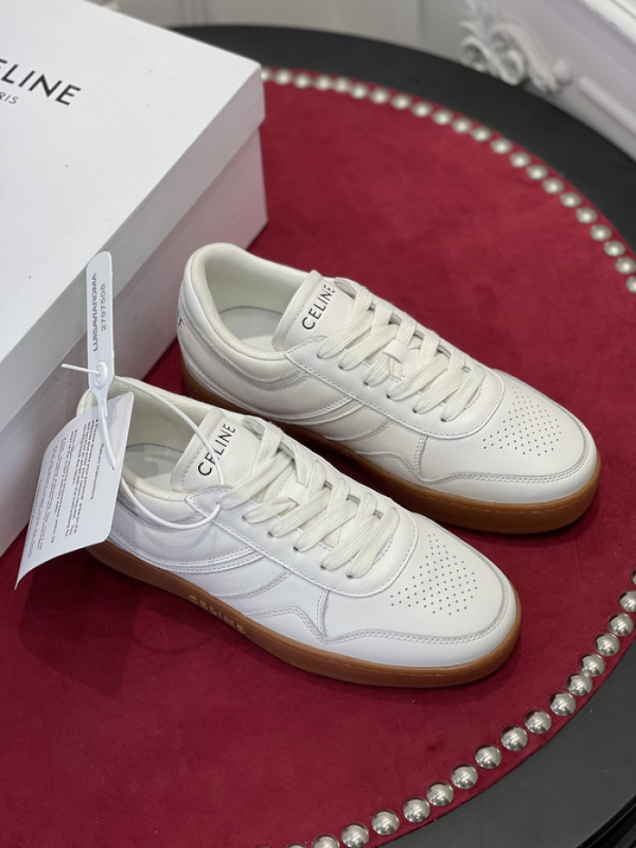 clin sneaker