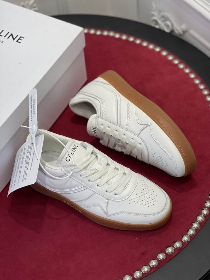 clin sneaker
