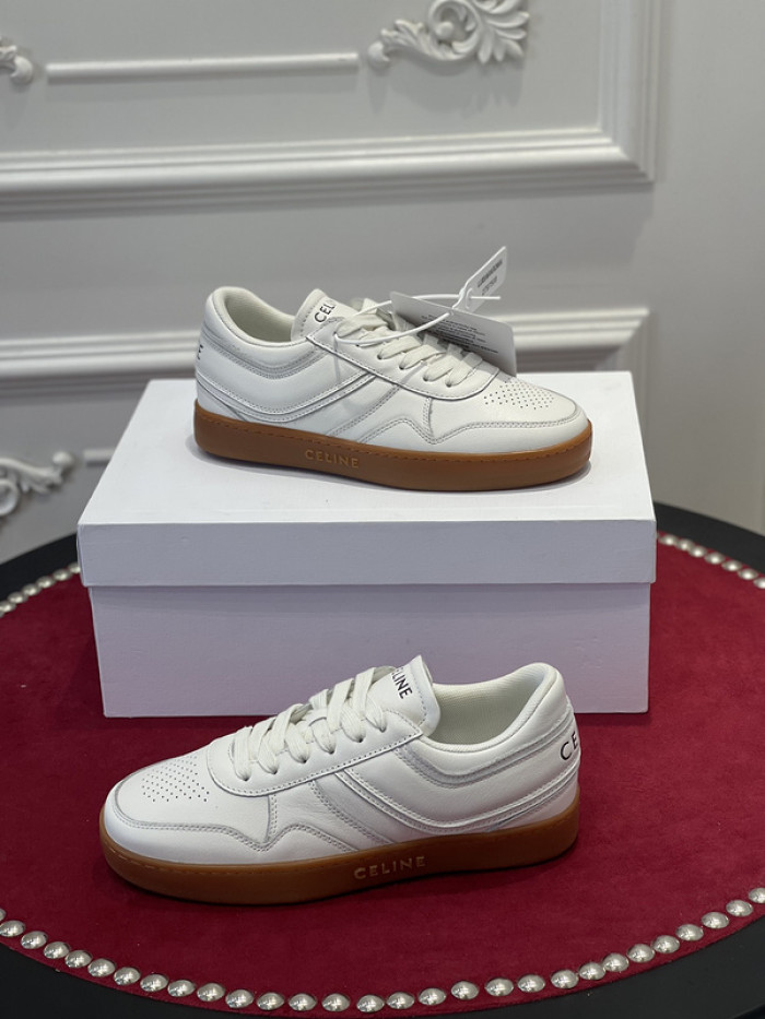 clin sneaker