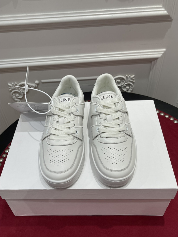 clin sneaker