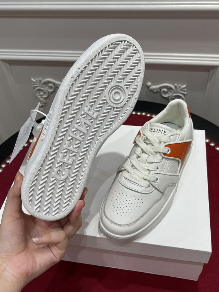 clin sneaker