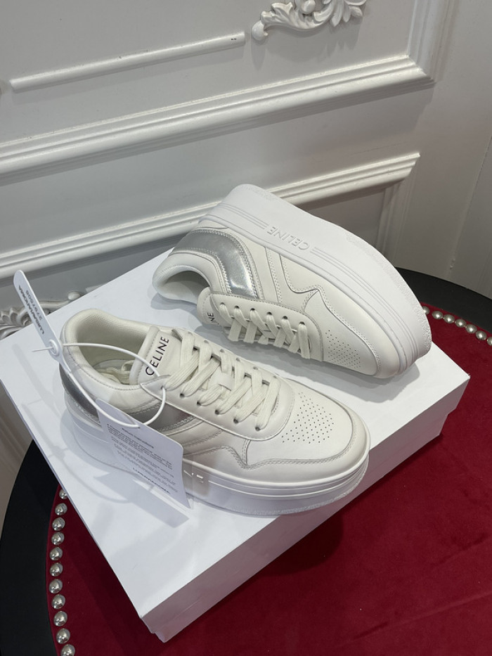 clin sneaker