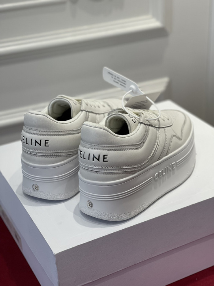 clin sneaker