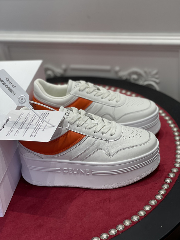 clin sneaker