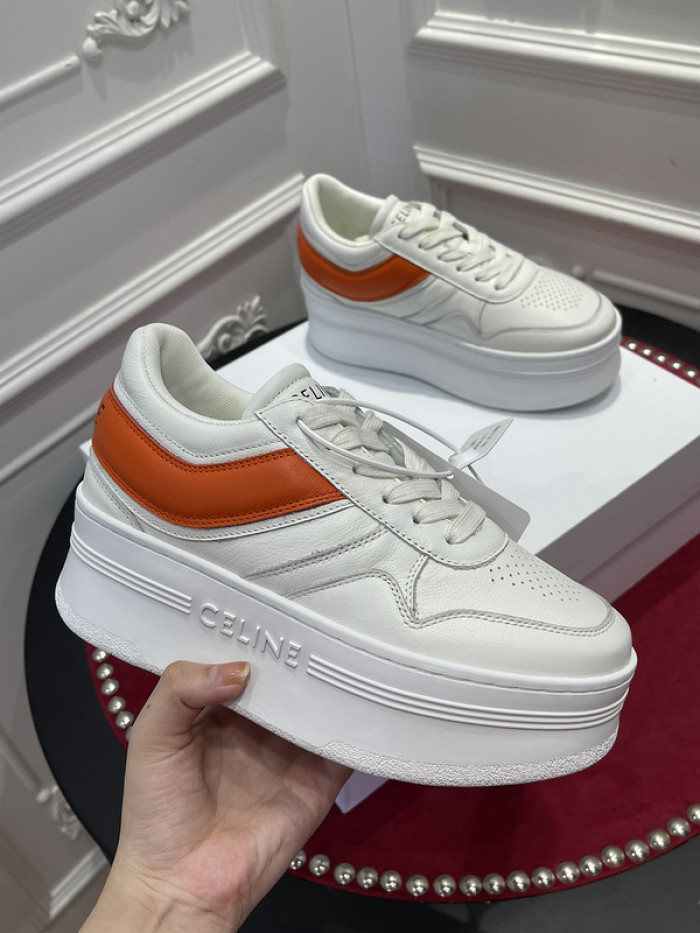 clin sneaker