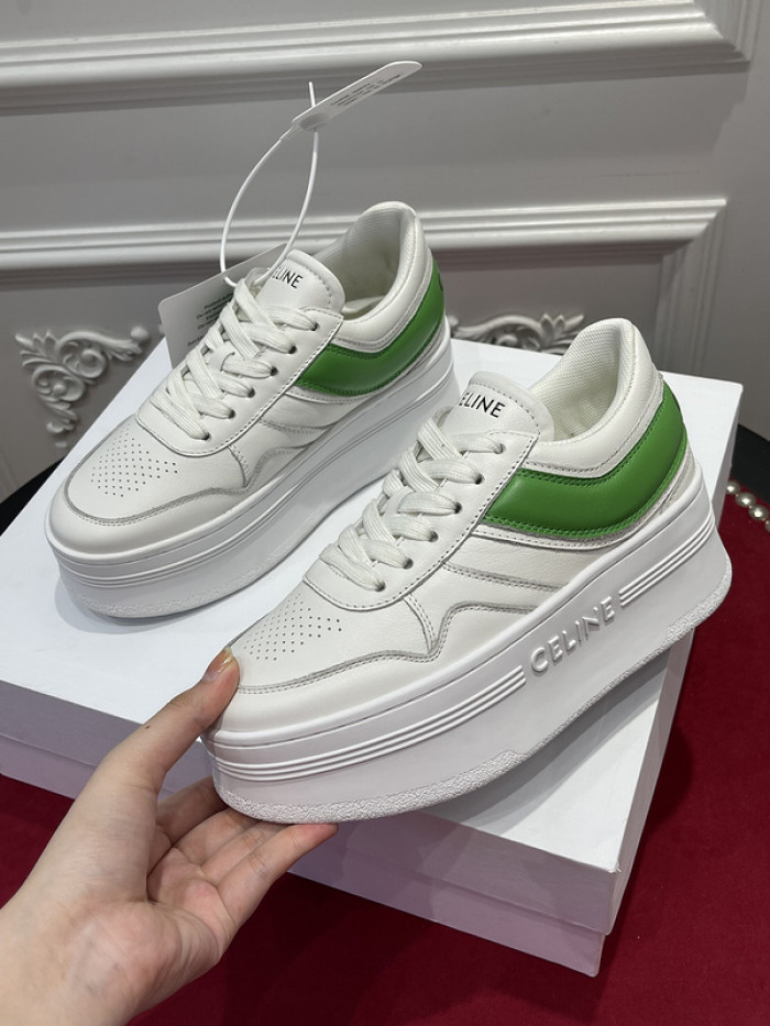 clin sneaker