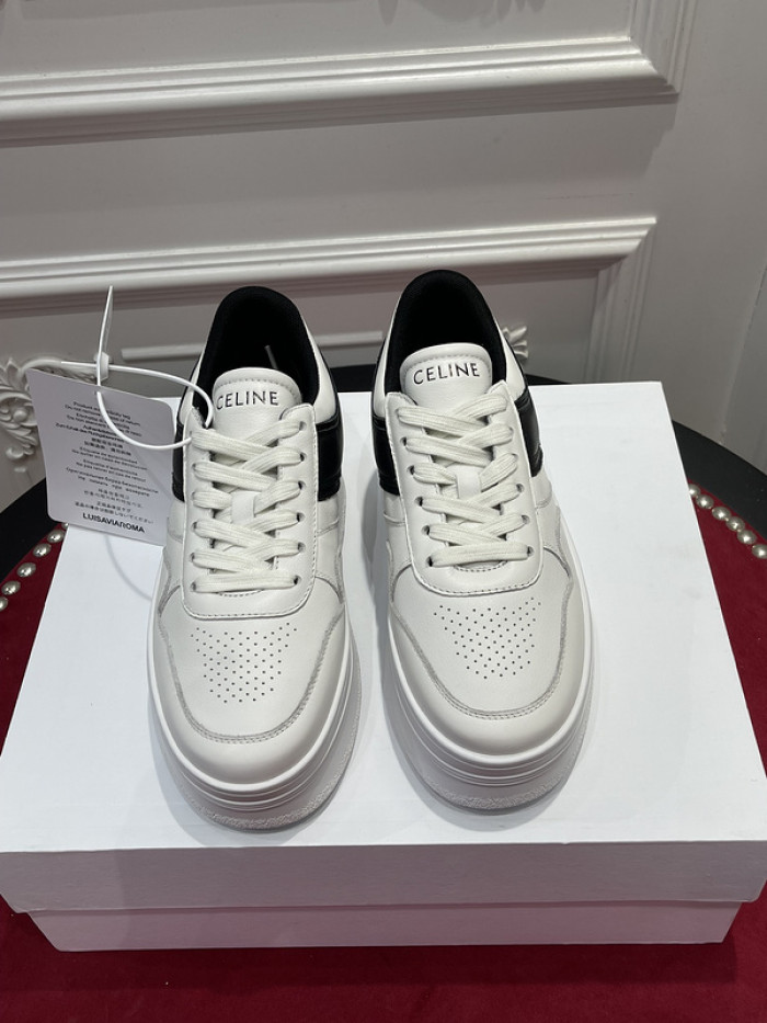 clin sneaker