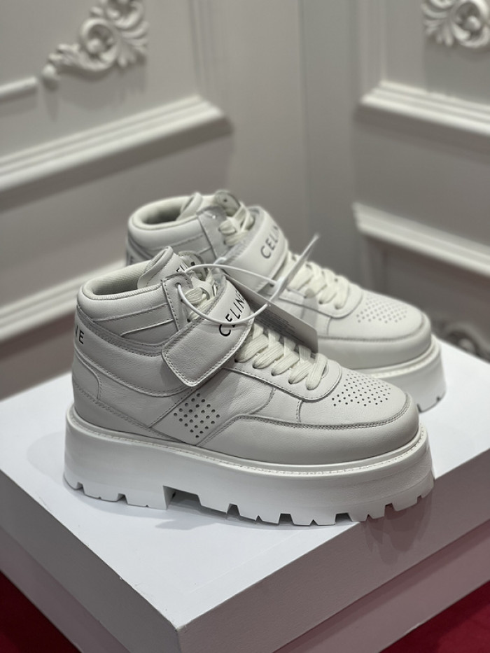 clin sneaker