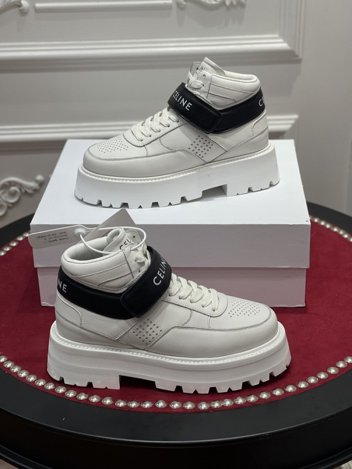 clin sneaker