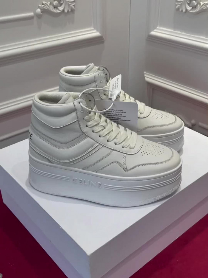clin sneaker