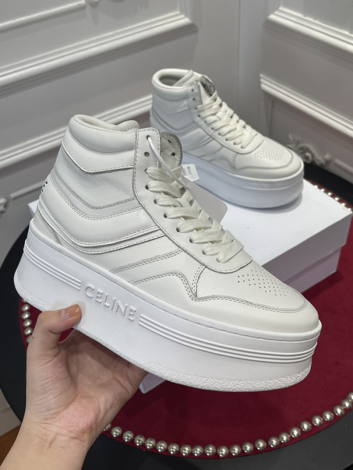 clin sneaker