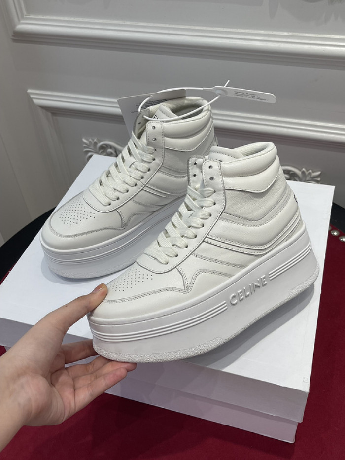clin sneaker