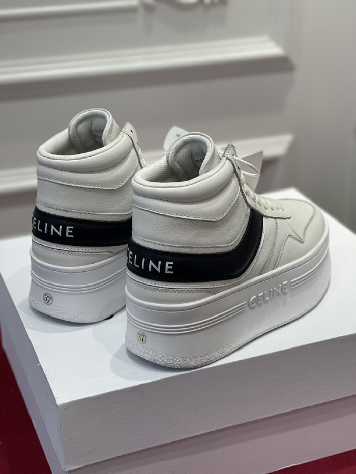 clin sneaker