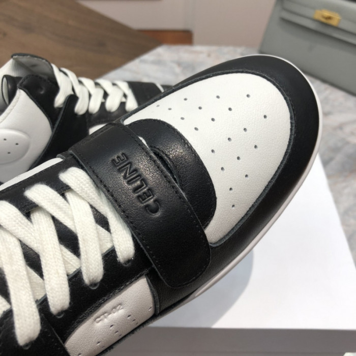 clin sneaker