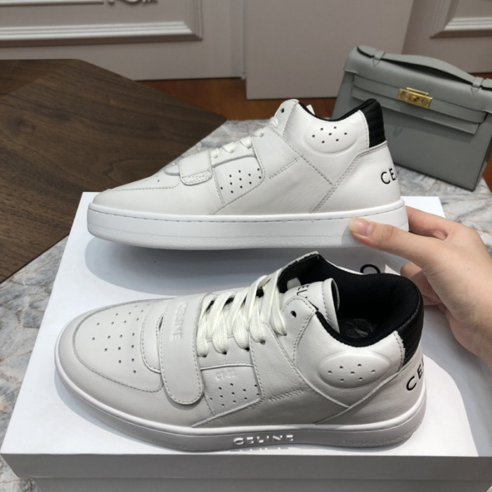 clin sneaker