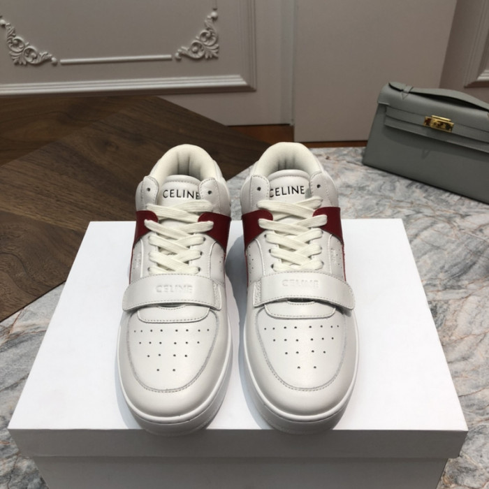clin sneaker