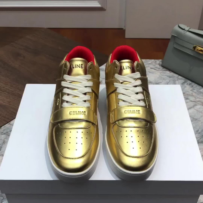clin sneaker