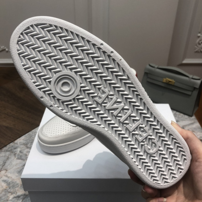 clin sneaker
