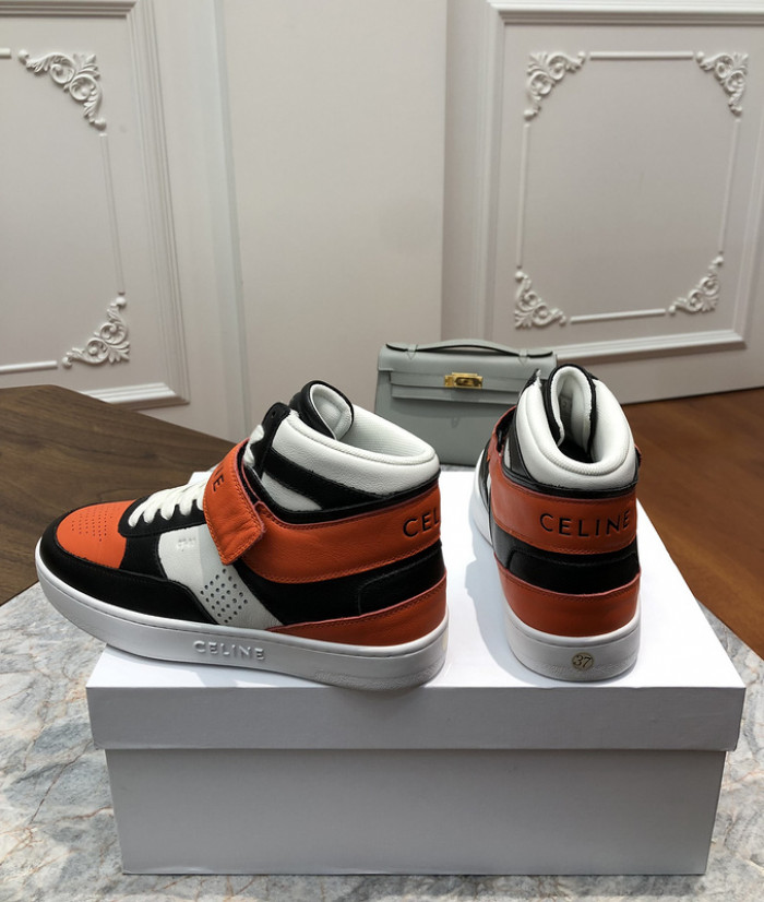 clin sneaker