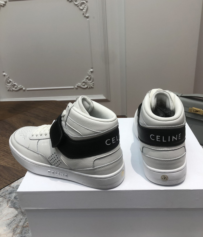 clin sneaker