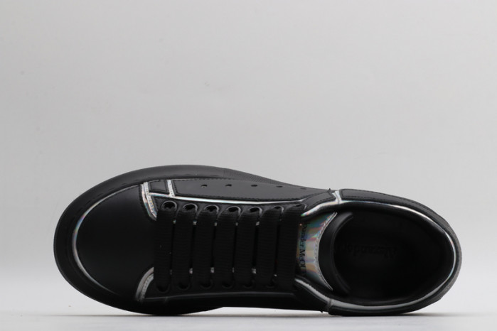 alex mcqu sneakers