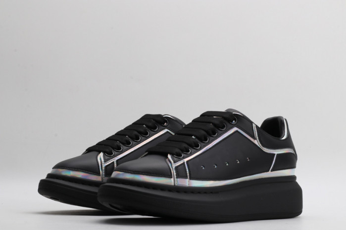 alex mcqu sneakers