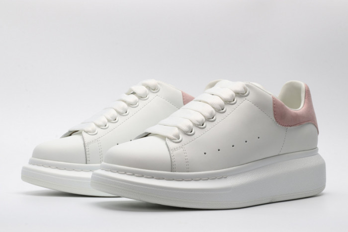 alex mcqu sneakers
