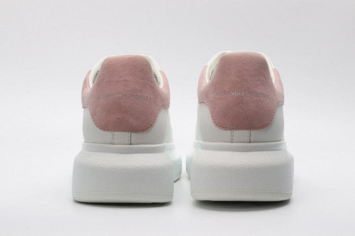 alex mcqu sneakers